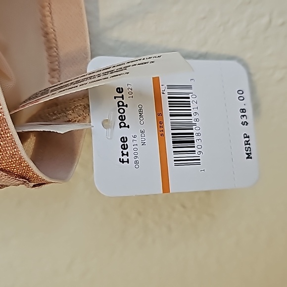 Free People Intimately Nude Racerback Bralette Size Small - Picture 4 of 4